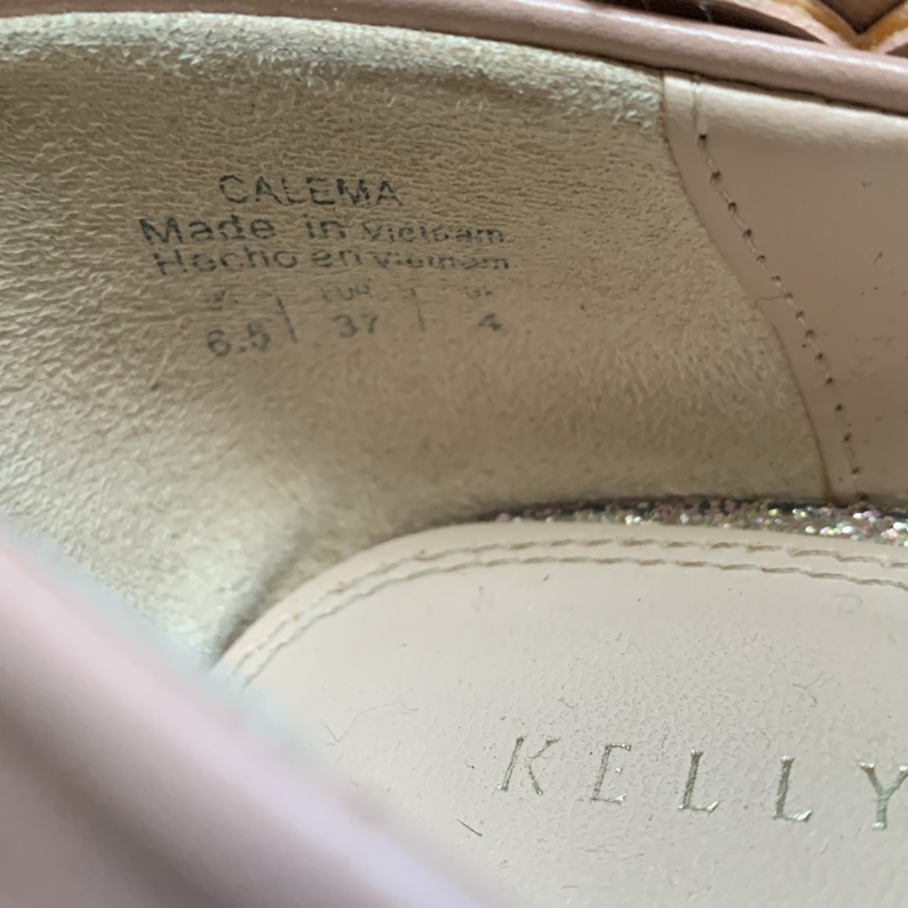 Kelly & Katie Women's Pink Floral Heels - Picture 6 of 7